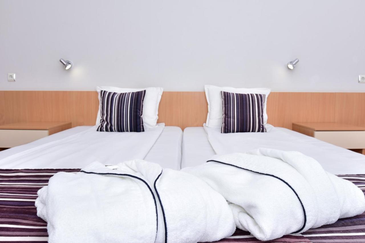Diva Hotel & Thermal Pool Chiflik Esterno foto