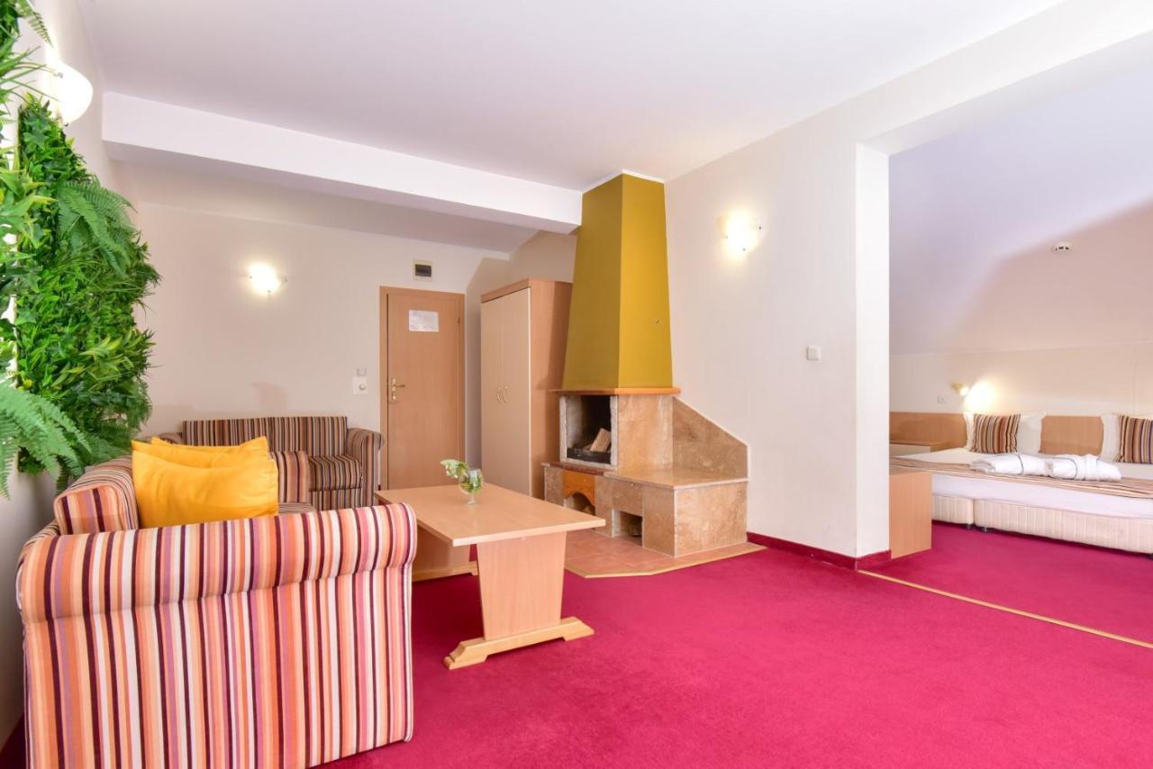 Diva Hotel & Thermal Pool Chiflik Esterno foto